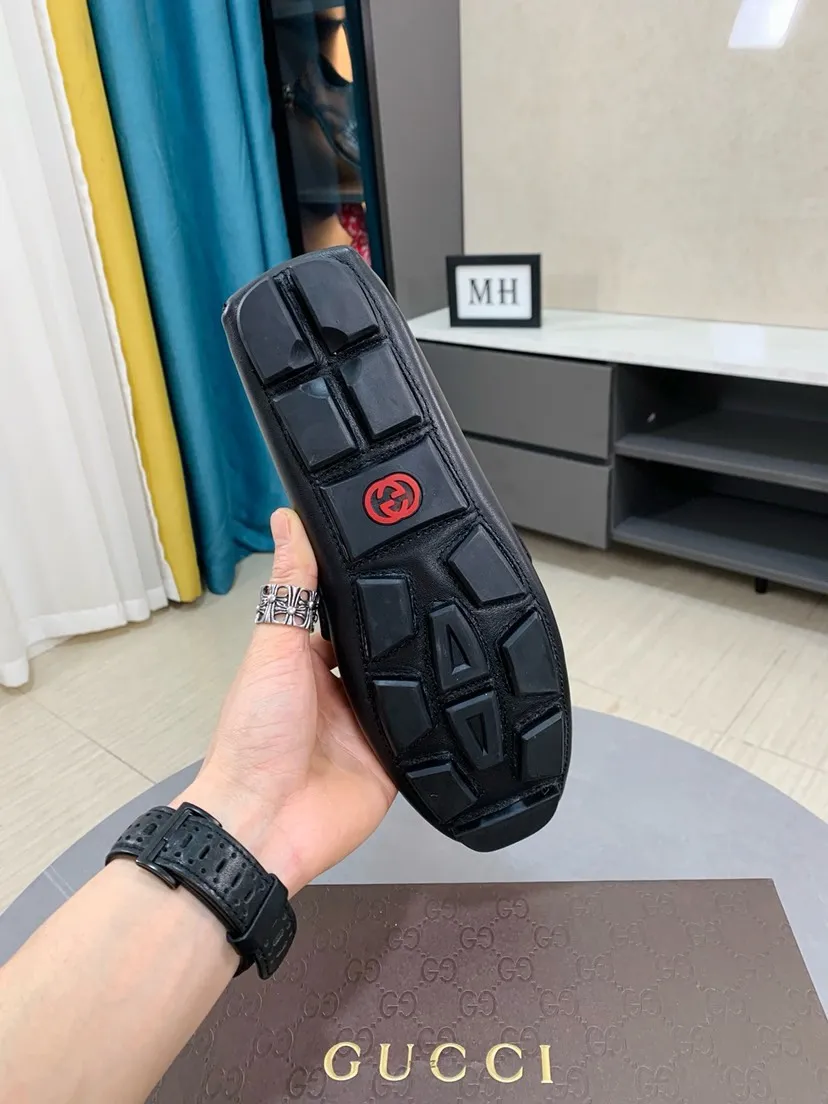Men's men's shoes 💰458🌹🌹 Comes with packaging [GUCCI Gucci] original men's casual beanie shoes, original Italian imported special material cowhide embossing➕real first-layer sheepskin lining; equipped with precision stitching to highlight low-key luxury. The comfortable sole design maximizes the comfort and anti-slip properties of the shoe. The shoe shape is dignified and the low-key charm is not concealed! Natural and free new urbanism, code number: 38-44